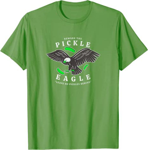 Retro Pickle Eagle “Leave No Pickles Behind” Funny T-Shirt Grass